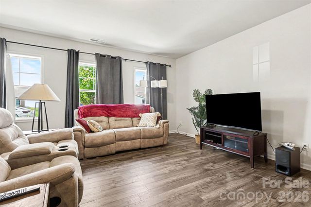 8849 Brakeman Drive, Waxhaw, NC 28173