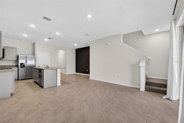 33105 MAJOR OAK DRIVE, Wesley Chapel, FL 33545