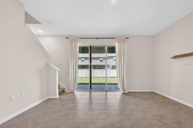 33105 MAJOR OAK DRIVE, Wesley Chapel, FL 33545