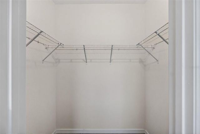 33105 MAJOR OAK DRIVE, Wesley Chapel, FL 33545