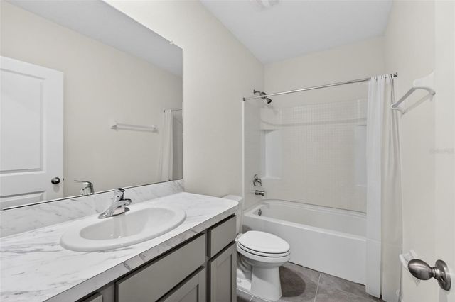 33105 MAJOR OAK DRIVE, Wesley Chapel, FL 33545