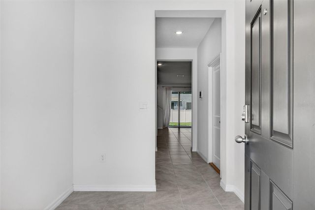 33105 MAJOR OAK DRIVE, Wesley Chapel, FL 33545