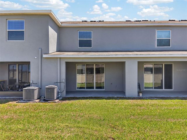 33105 MAJOR OAK DRIVE, Wesley Chapel, FL 33545