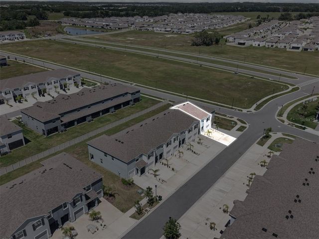 33105 MAJOR OAK DRIVE, Wesley Chapel, FL 33545