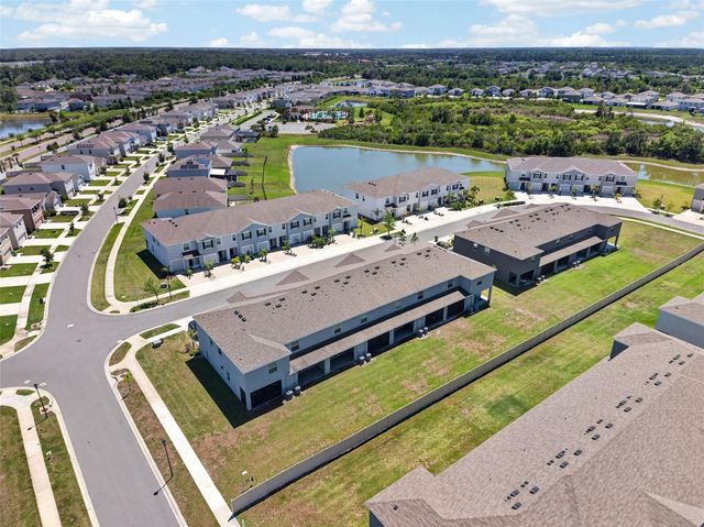 33105 MAJOR OAK DRIVE, Wesley Chapel, FL 33545