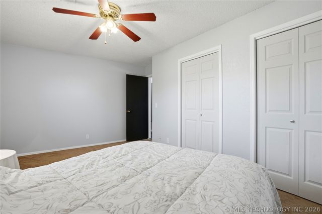 1656 S Walnut Avenue, Broken Arrow, OK 74012