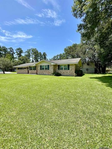 6633 Landmor Dr, Greenwell Springs, LA 70739