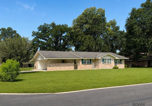 6633 Landmor Dr, Greenwell Springs, LA 70739
