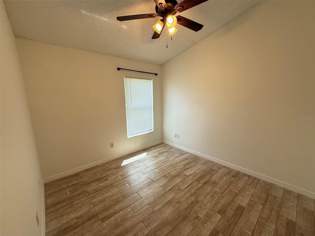 1221 SINGLETON CIRCLE, Groveland, FL 34736