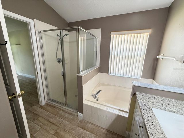 1221 SINGLETON CIRCLE, Groveland, FL 34736