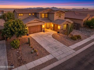 2349 W Capricorn Street, Oro Valley, AZ 85742