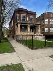7758 S Saginaw Avenue 2, Chicago, IL 60649