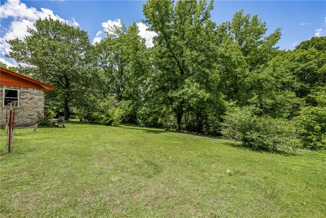 250 Stan Avenue, West Fork, AR 72774