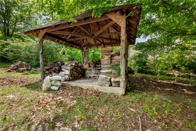 250 Stan Avenue, West Fork, AR 72774