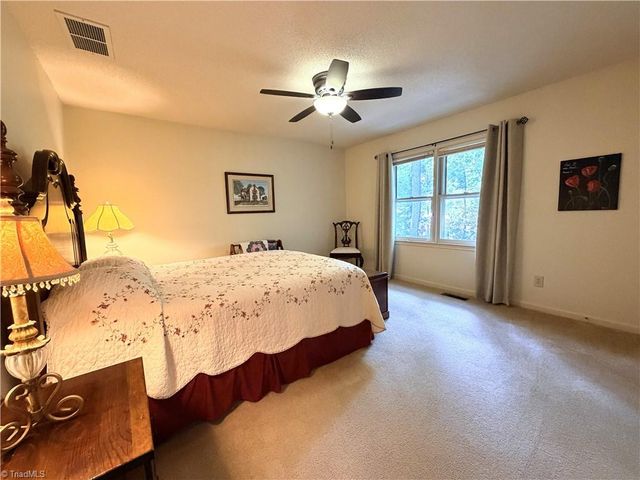 5810 Spanish Oak Drive, Greensboro, NC 27409
