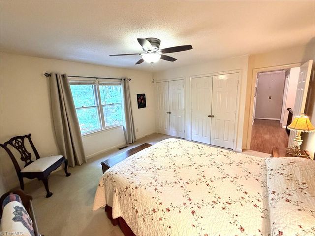 5810 Spanish Oak Drive, Greensboro, NC 27409