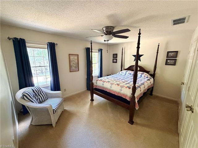 5810 Spanish Oak Drive, Greensboro, NC 27409
