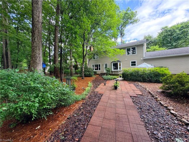 5810 Spanish Oak Drive, Greensboro, NC 27409