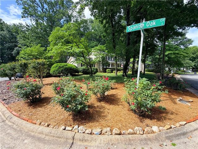 5810 Spanish Oak Drive, Greensboro, NC 27409