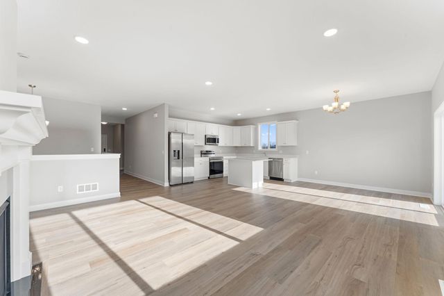 1354 Wisteria Lane, New Richmond, WI 54017