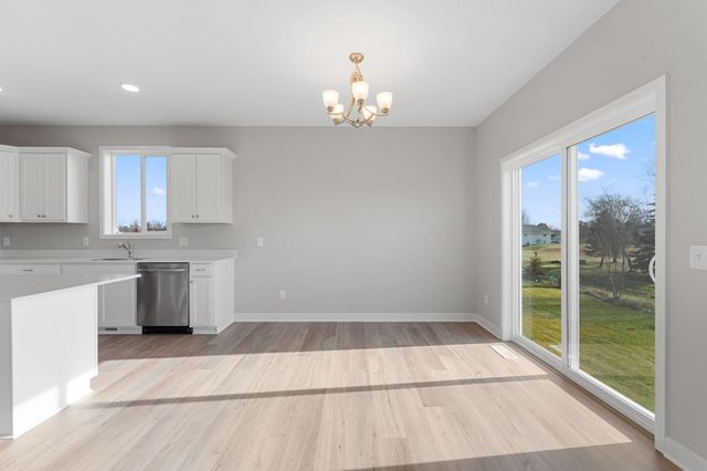 1354 Wisteria Lane, New Richmond, WI 54017