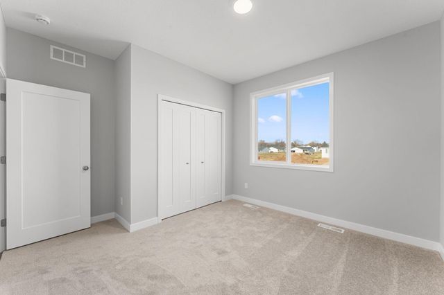 1354 Wisteria Lane, New Richmond, WI 54017