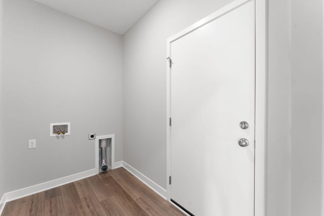 1354 Wisteria Lane, New Richmond, WI 54017