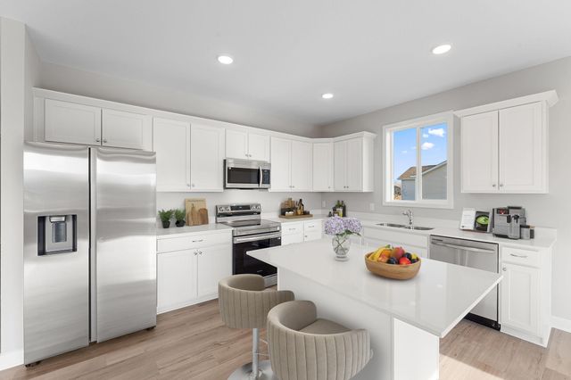 1354 Wisteria Lane, New Richmond, WI 54017