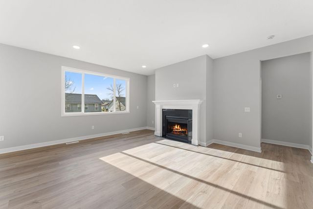 1354 Wisteria Lane, New Richmond, WI 54017