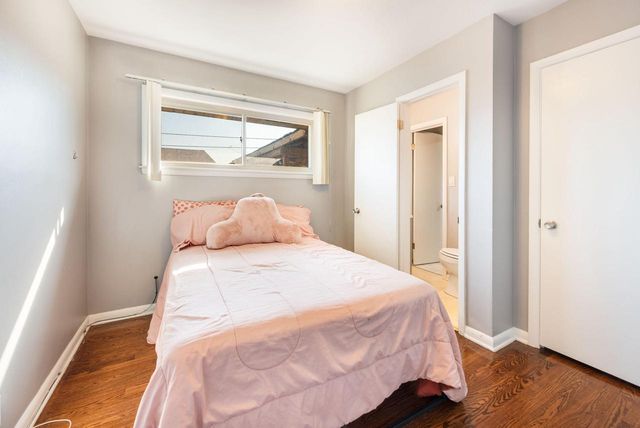 4158 N 77th STREET, Milwaukee, WI 53222