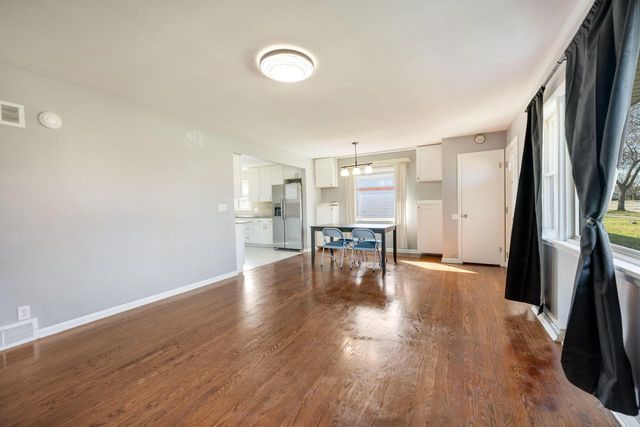 4158 N 77th STREET, Milwaukee, WI 53222