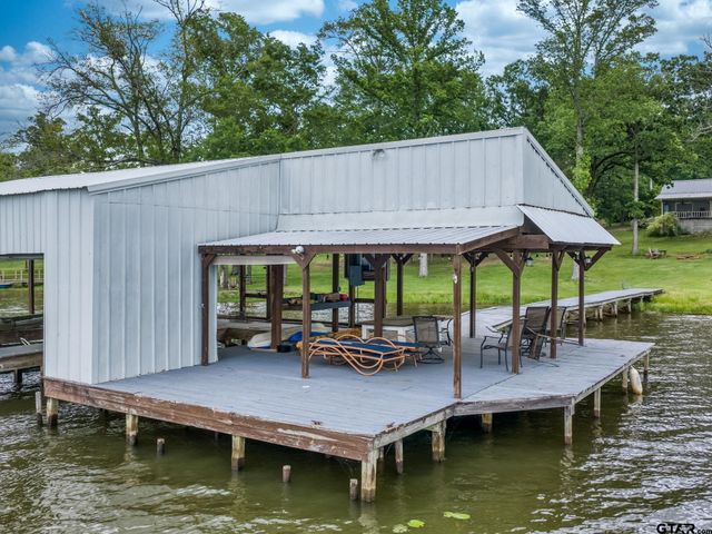 14032 Eastside RD, Tyler, TX 75707