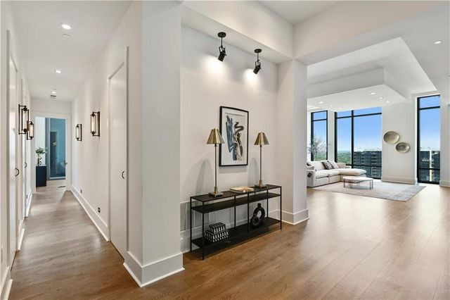 3107 Peachtree Road NE PH2003, Atlanta, GA 30305
