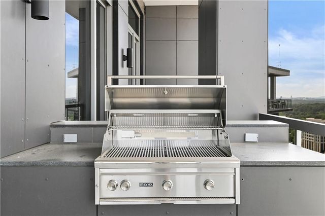 3107 Peachtree Road NE PH2003, Atlanta, GA 30305
