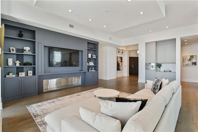 3107 Peachtree Road NE PH2003, Atlanta, GA 30305