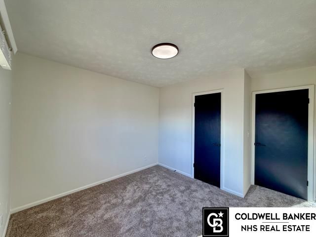 504 Shannon Road, Papillion, NE 68046