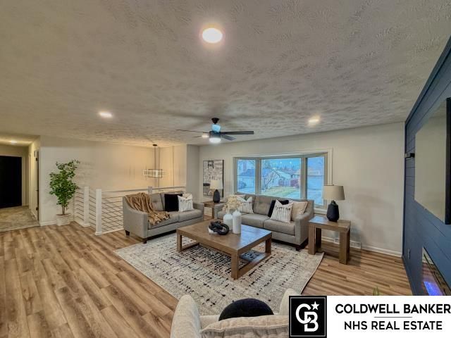 504 Shannon Road, Papillion, NE 68046