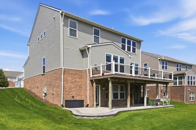 30169 Macintosh Lane, Lyon Twp, MI 48165