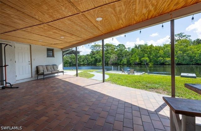 1318 Thompson ST, North Fort Myers, FL 33903
