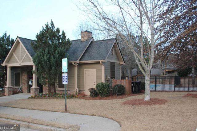 256 Bobbie Way, Woodstock, GA 30189