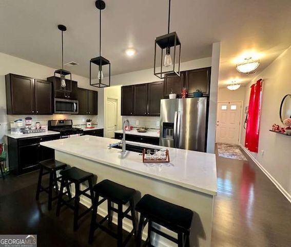 256 Bobbie Way, Woodstock, GA 30189