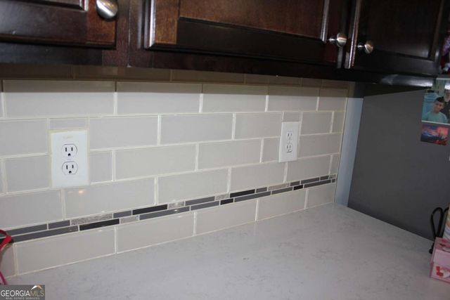 256 Bobbie Way, Woodstock, GA 30189