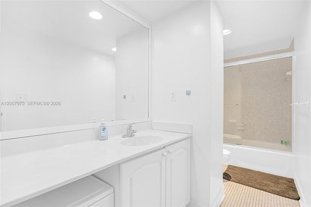 4001 S Ocean Drive 7P, Hollywood, FL 33019