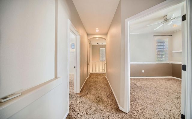 579 Almondcrest St, Oakdale, CA 95361