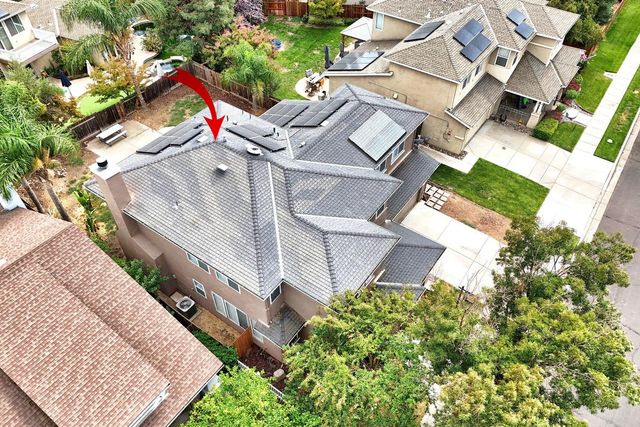 579 Almondcrest St, Oakdale, CA 95361