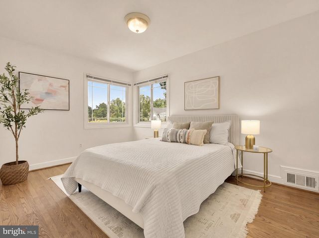 4717 EDGEFIELD RD, Bethesda, MD 20814