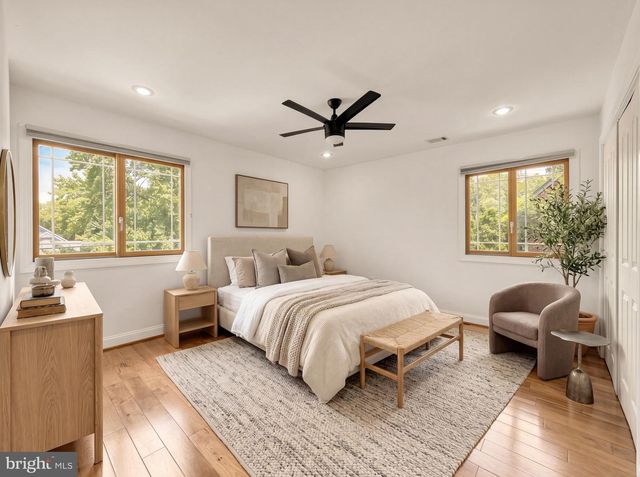 4717 EDGEFIELD RD, Bethesda, MD 20814