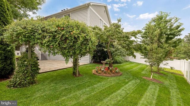 4717 EDGEFIELD RD, Bethesda, MD 20814