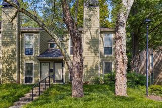 1147 Riverbend Club Drive SE, Atlanta, GA 30339