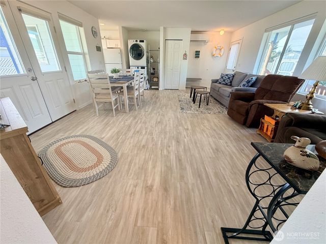 399 N Razor Clam Drive SW, Ocean Shores, WA 98569